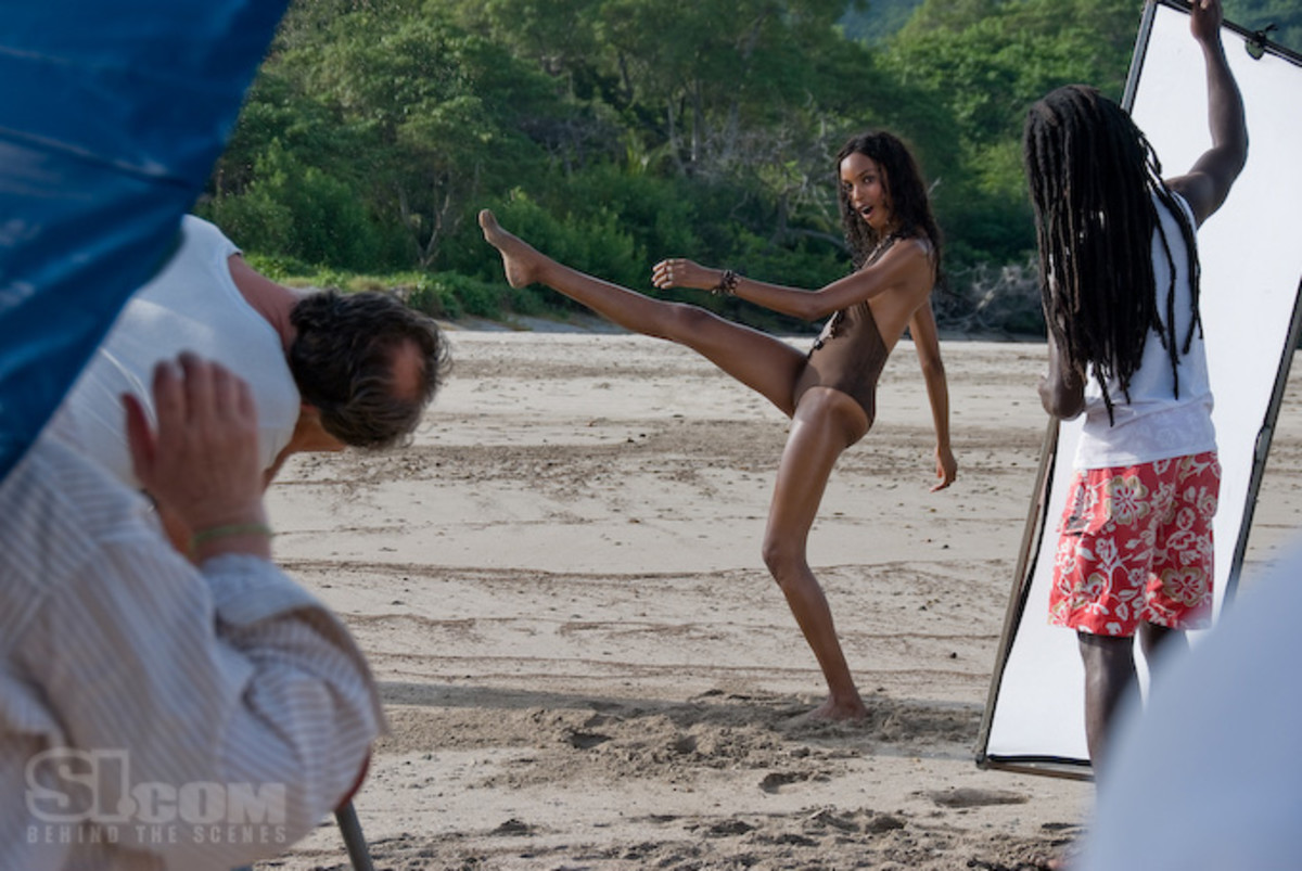 08_quiana-grant_behind_14.jpg